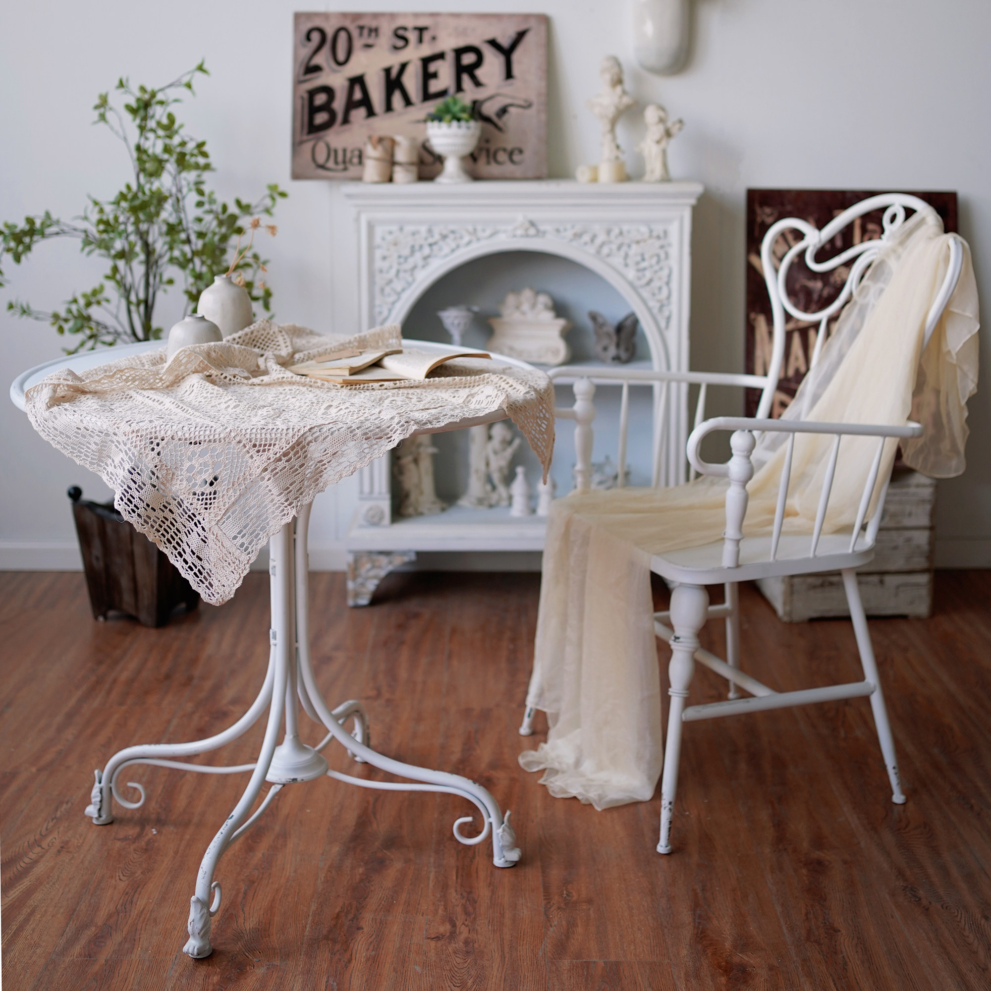 欧式花园下午茶桌椅 法式铁艺庭院户外椅子 复古白色室外桌子长椅