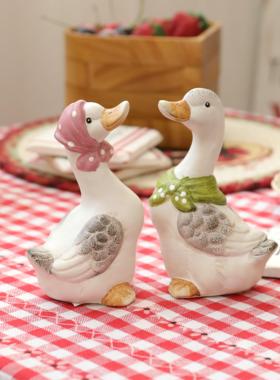 孤品陶瓷鸭子装饰摆件