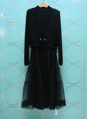 MRER莫乂义2024专柜正品春季新款修身显瘦针织拼接连衣裙R3D91112