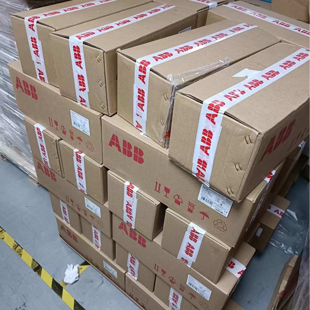 ABB微型断路器S200小型断路器开关S201-C80 100 空开1P 80A 100A