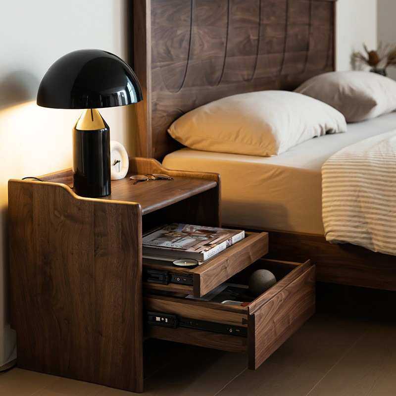 云暮床头柜北欧黑胡桃木实木多功能储物柜现代小户型卧室床边柜,玩具/童车/益智/积木/模型,毛绒/玩偶/公仔/布艺类玩具,淘宝优惠券,粉丝福利购,淘宝优惠卷