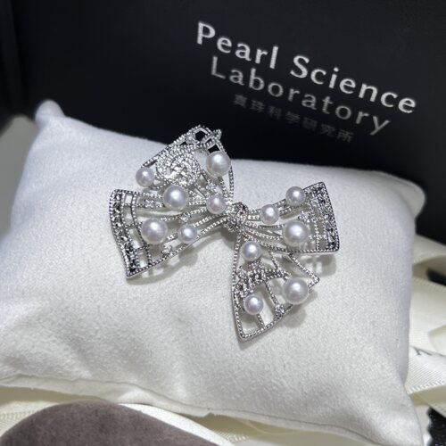 大音乐家蝴蝶结淡水珍珠设计款胸花4-7mm无核馒头珠胸针高级轻奢