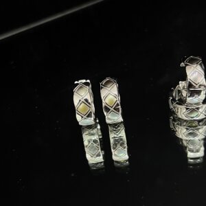 小香风经典菱格纹复古耳环高级纯银耳环大溪地黑珍珠层设计重工款