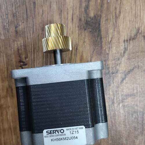 可议价DEC SERVO步进电机，型号KH56KM2U054，维修