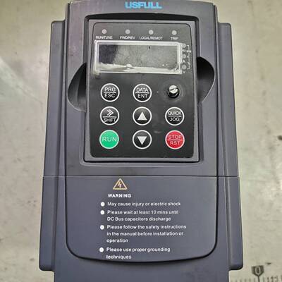 可维修正品USFULL满毅变频器FU9000D-2R2G-S2-A议价