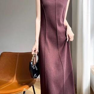 无袖针织连衣裙女半高领修身显瘦高级感气质打底背心毛衣裙秋冬新