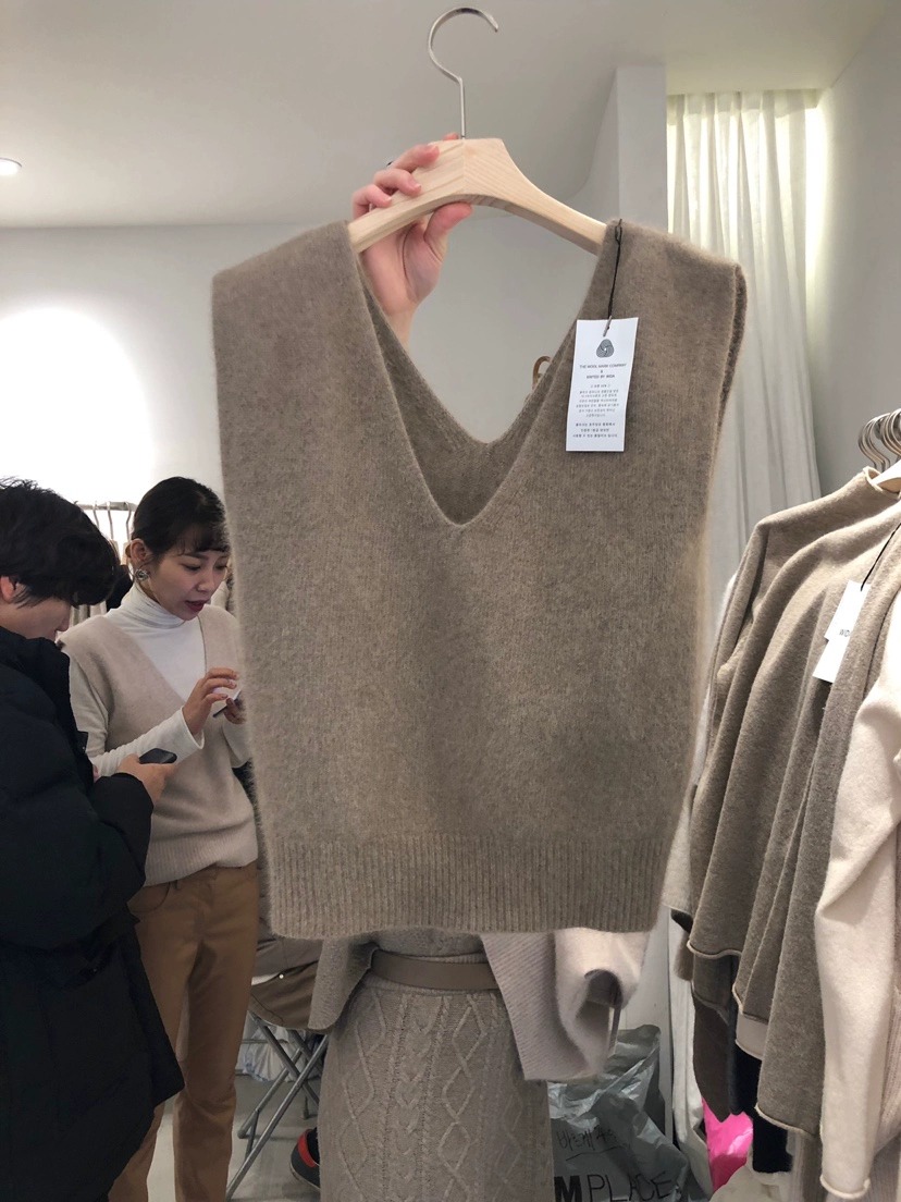 针织马夹女V领无袖羊毛衫秋冬