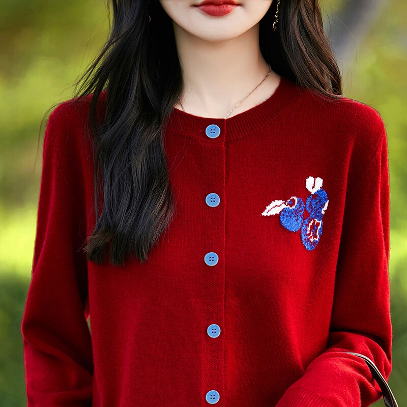 纯羊毛针织开衫女蓝莓刺绣减龄休闲宽松毛衣外套设计感保暖上衣潮