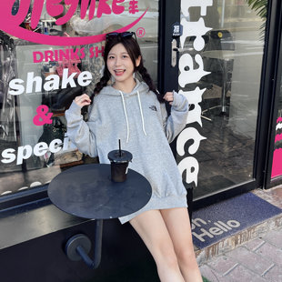 北面THE NORTH FACE 字母Logo男女连帽加绒宽松抽绳卫衣 NM5PN90