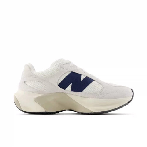 NewBalance舒适耐磨低帮跑步鞋