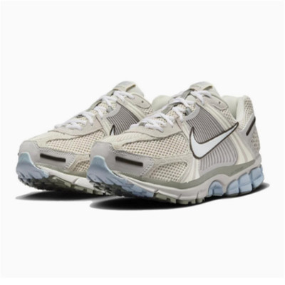 耐克AirZoomVomero5跑步鞋