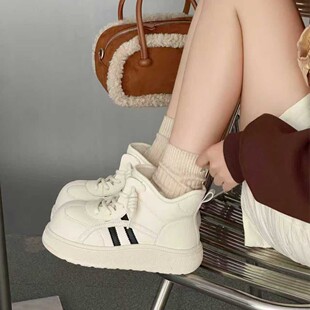 呆萌大头雪地靴女2025冬新款厚底白色加绒加厚保暖防水中帮大棉鞋