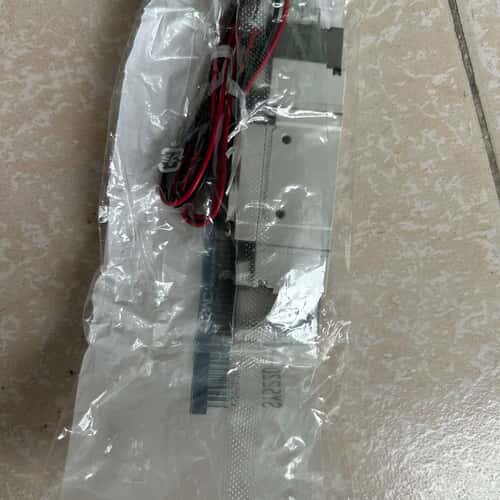 议价电磁阀，型号：SY5220-5LZD-01可维修