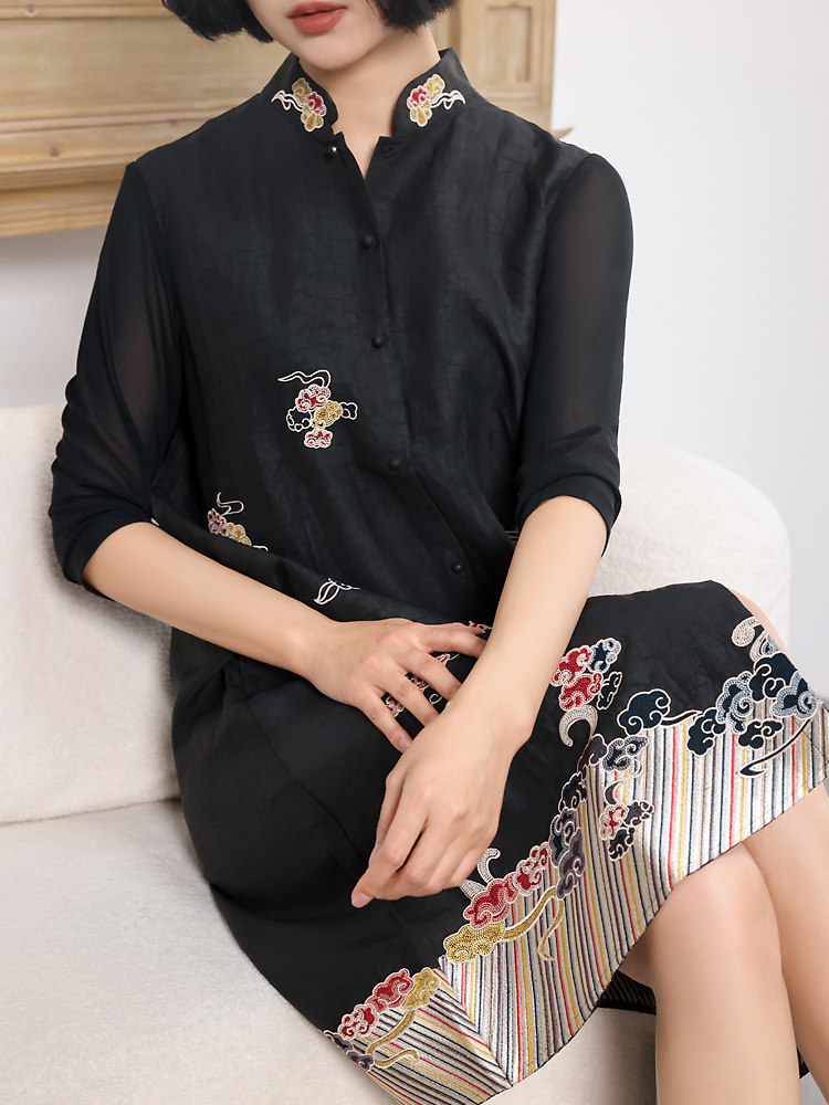 镇宅臻选精绣典藏莨绸显贵女上衣