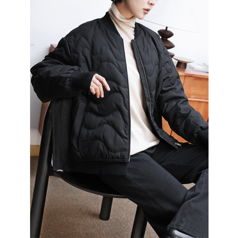 白鹅绒棒球立领拉链帅气羽绒服女