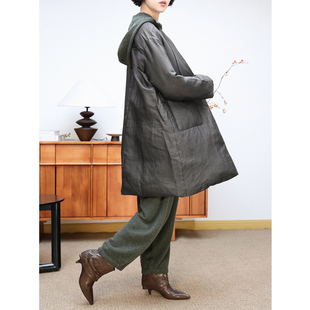 KAKA法单客定桑蚕丝香云纱保暖轻质白鹅绒填充圆领名媛中长羽绒服