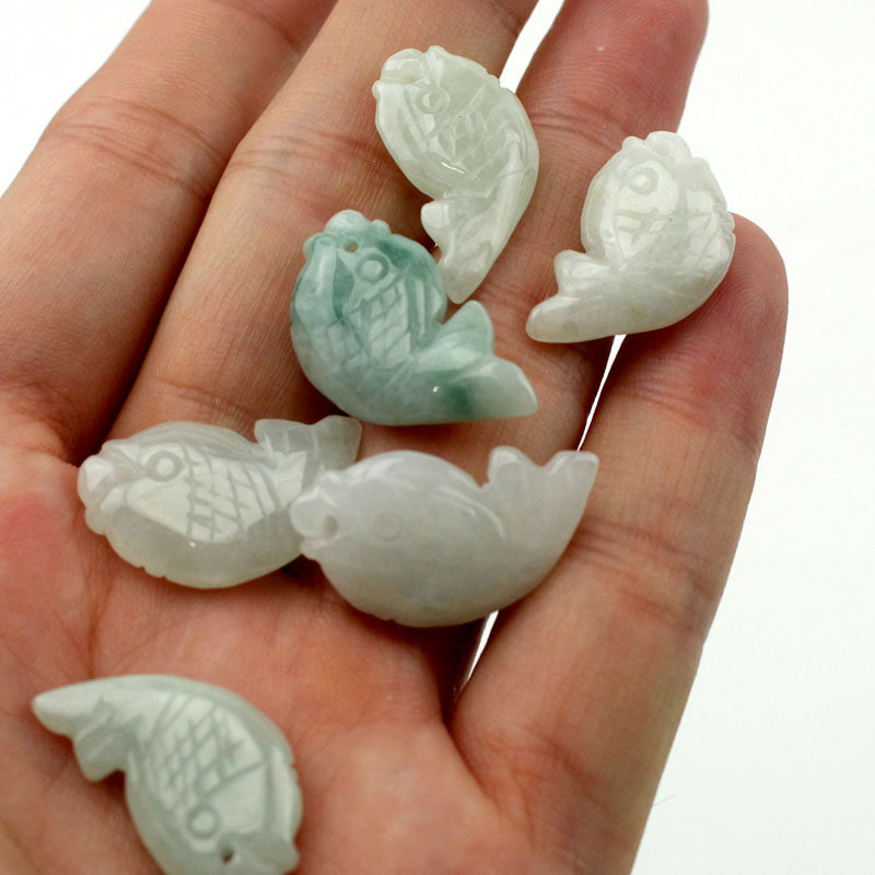 玉石diy散件 天然翡翠金鱼 小鱼仔 玉鱼配件 手工手链串珠