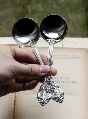 18-10不锈钢洛可可复古浮雕法式甜品勺冰激凌勺小圆勺