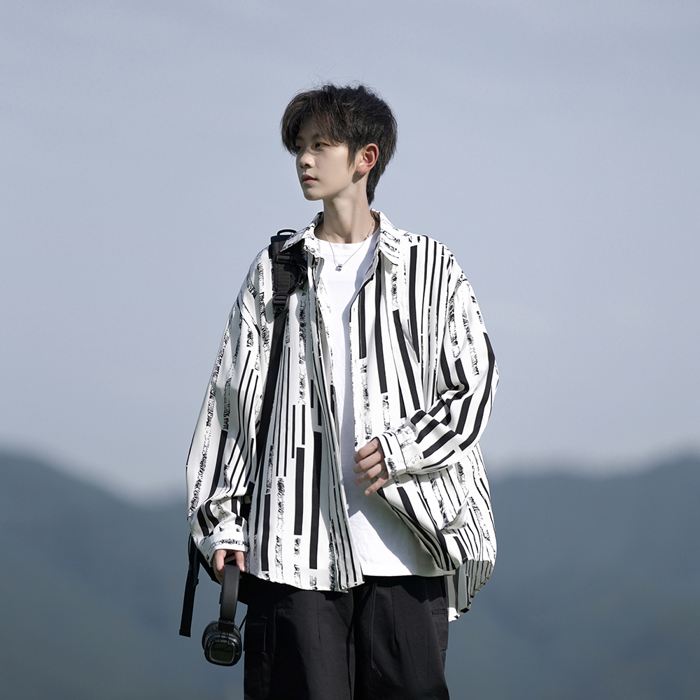 外景花衬衫2025秋装新款宽松大码港风男士长袖衬衫CS02P48控68，男装衬衫，电商A031