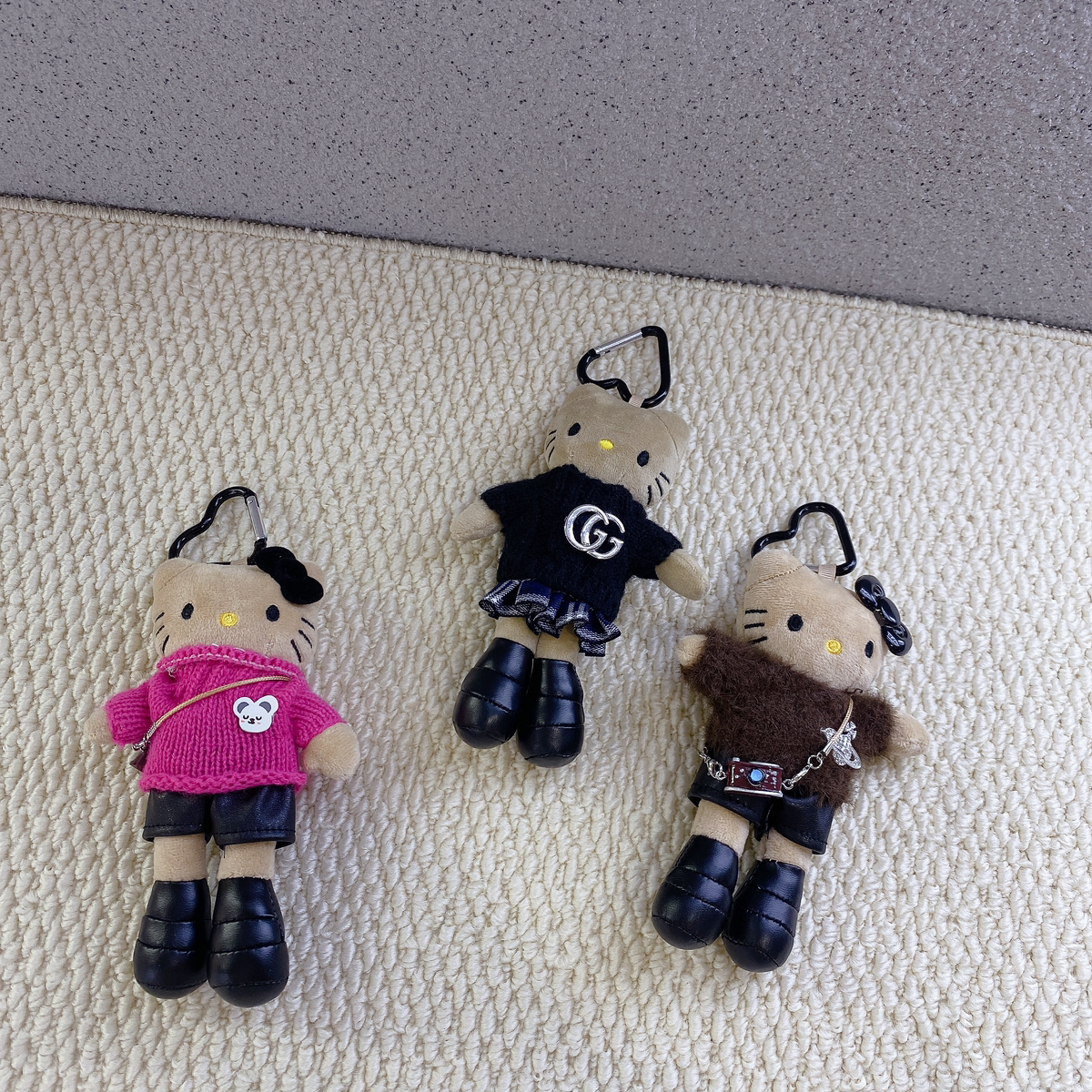 劳丽诗-黑皮kitty毛绒挂件可爱玩偶店铺搭售(配盒子)W00025