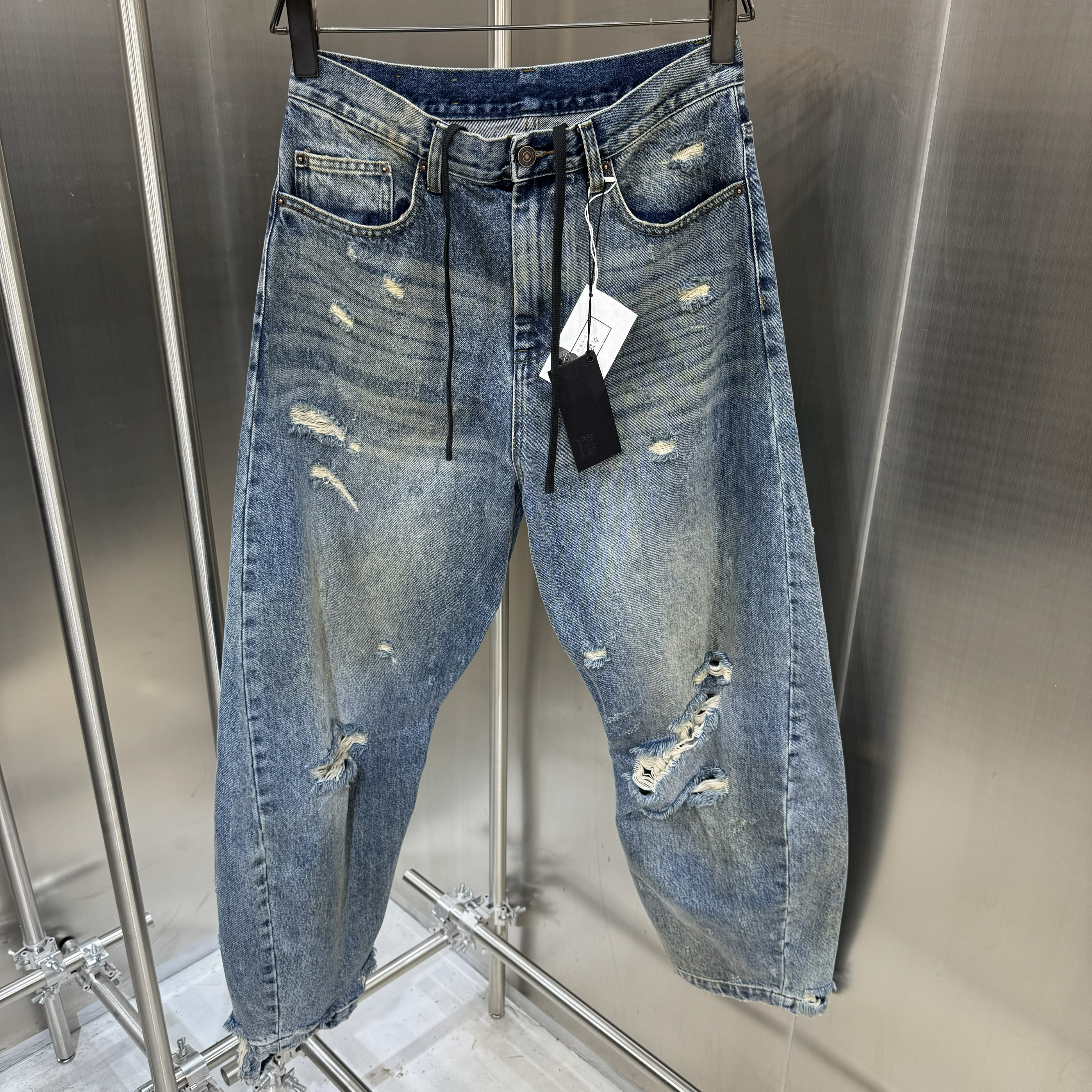 国内现货日潮小众Fr13nds 24SS新品破坏破洞牛仔裤OS版型偏大