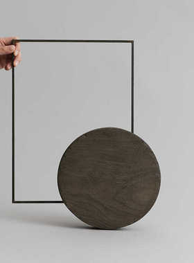 婚纱吊顶悬挂定制橱窗架子简约