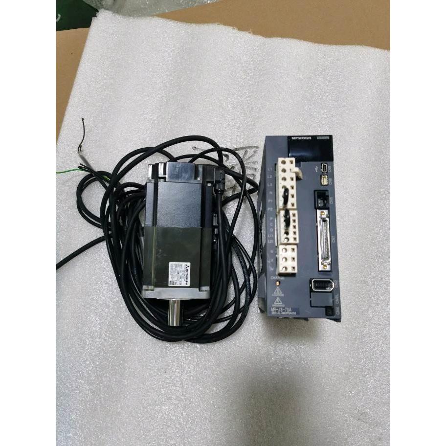 询价二手三菱伺服驱动器电机 MR-J3-70A+HF-KP73B 一套 设备拆机