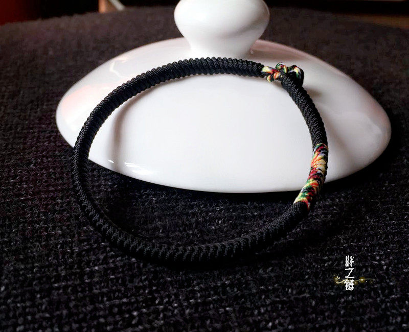 手工编织金刚结手绳简约黑色