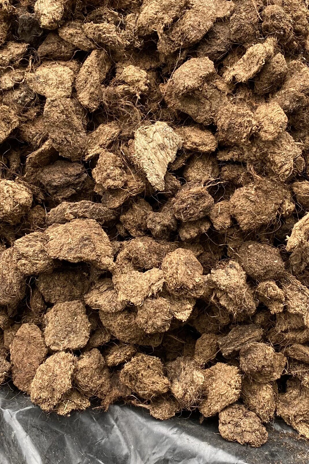 进口块状泥炭土颗粒泥炭块植料保湿透气蝴蝶兰君子兰营养土草炭土