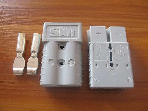 3吨适用合力电叉车 充电插头插座SY350A-600V灰色 快速拨插连接器