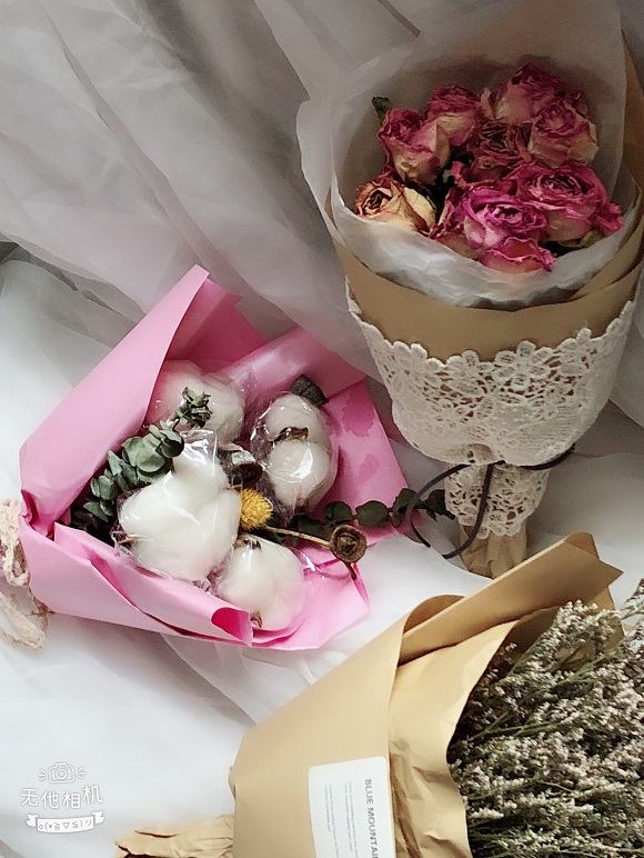 女神礼物柔美韩式浪漫苏醒玫瑰木棉花情人草生日干花束礼盒