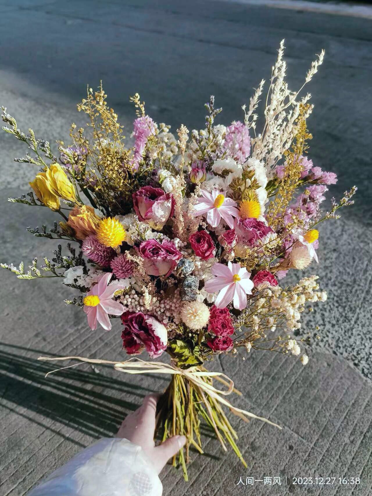 春意盎然春天花束干花永生花客厅花卉摆设餐厅休闲所艺术大花束