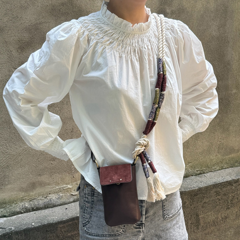 6折国现法国PM泡泡袖木耳边上衣