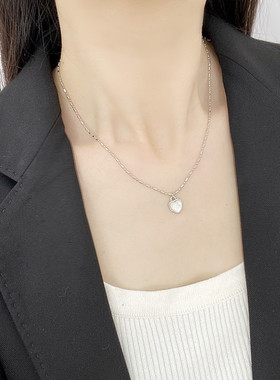 日韩新款温柔猫眼石爱心吊坠项链