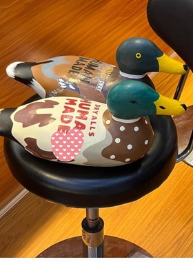 国产鸭子DUCK 鸭子玩偶玩具摆件手绘涂鸦仿木潮玩摆件