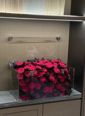 永生花高级感真花茶几送女朋友闺蜜生日礼物弗洛伊德玫瑰礼盒摆件