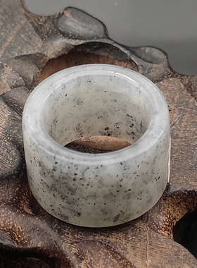 天然珠宝玉器玉石和田玉扳指戒指指环手饰品把玩时尚复古油润玉质