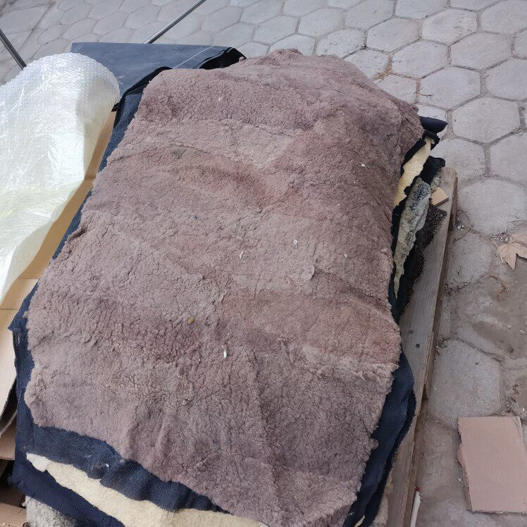库存进口澳大利亚绵羊皮褥子皮毛一体户外保暖防寒
