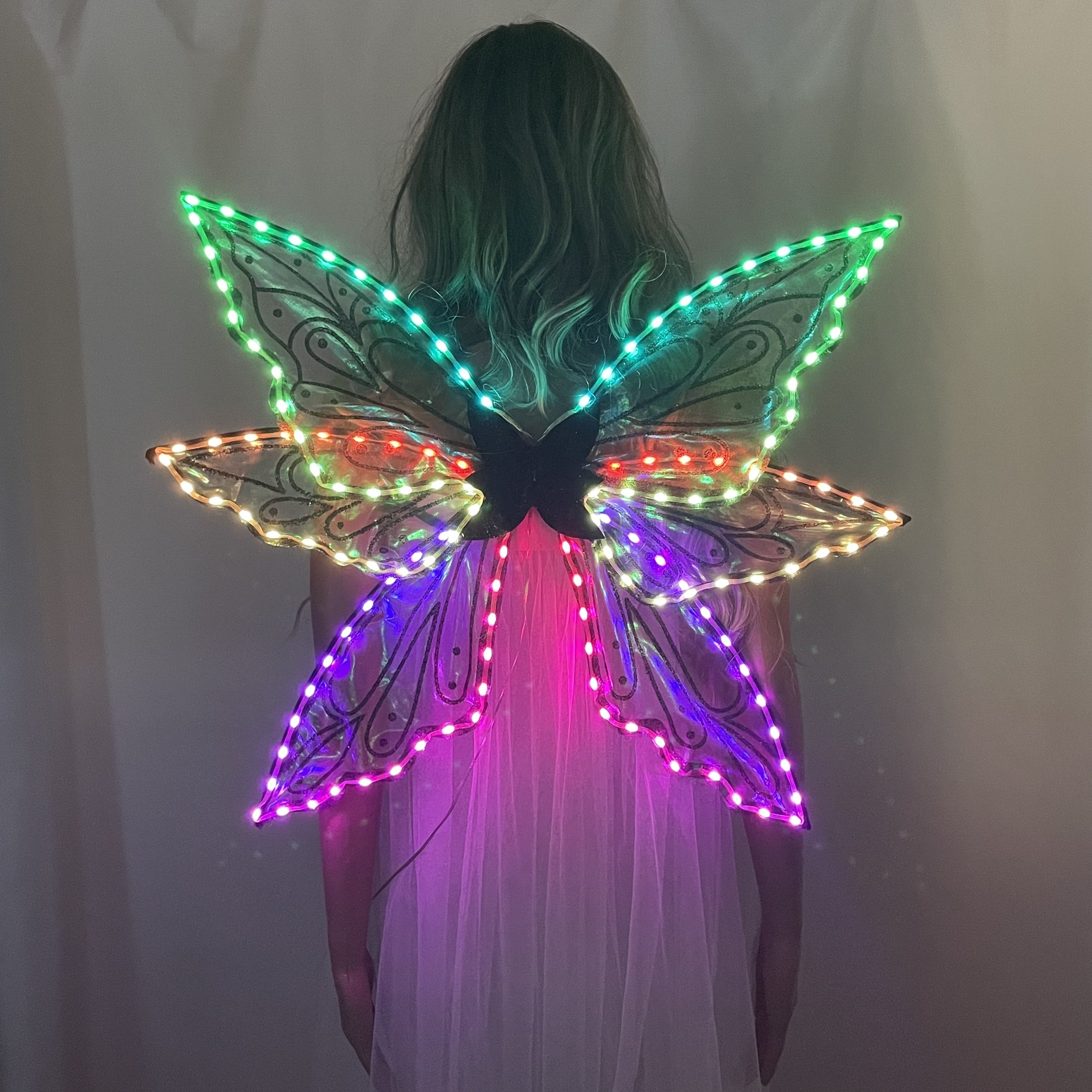 LED幻彩发光蝴蝶翅膀COS表演道具