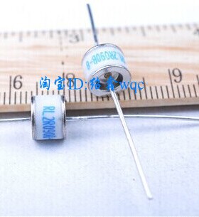 陶瓷气体放电管2R300TD-8 2R300SD-8 2个脚 8*6 300V 20KA