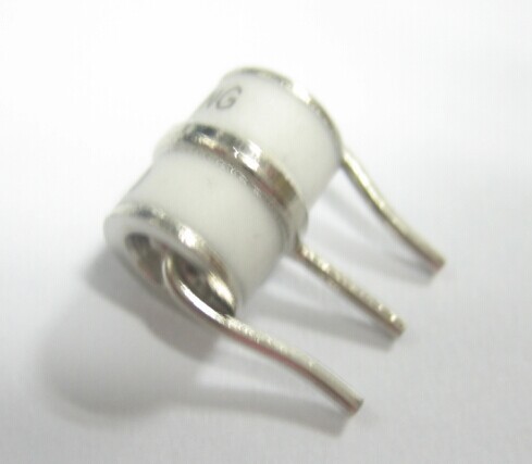 陶瓷气体放电管 防雷管 UN3E8-75HM 3R75 8*10 75V 10KA 直插