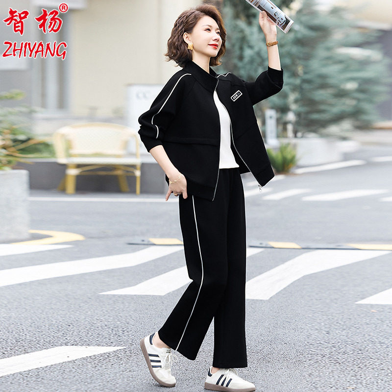 时尚妈妈休闲运动套装减龄显瘦