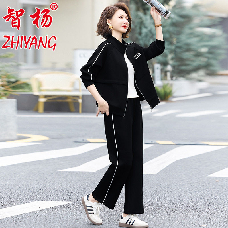 时尚妈妈休闲运动套装减龄显瘦