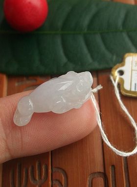 70541玉琳阁实物拍图缅甸玉天然A货翡翠玉三脚小金蟾小吊坠(双孔)