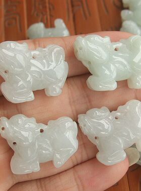 21213玉琳阁实物拍图 缅甸玉天然A货翡翠立体款玉麒麟大吊坠N31