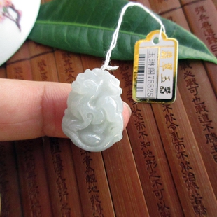 保真实物拍图生肖狗小吊坠75525缅甸玉天然A货翡翠玉学生儿童款