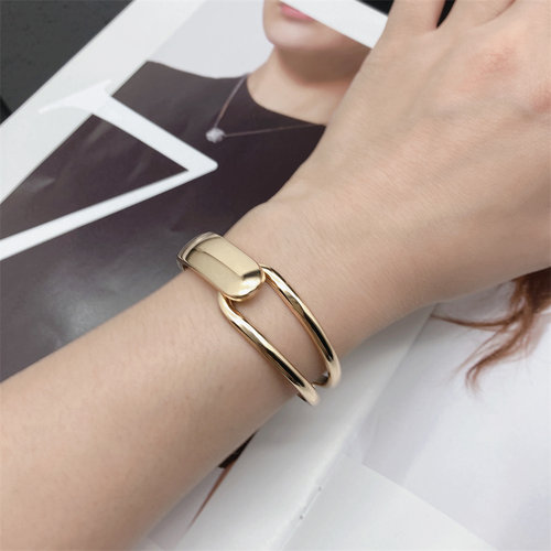 冷淡风合金手镯简约质感百搭ins 电镀手饰日韩演出饰品 Bracelet