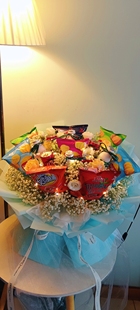 （重庆同城小时达）8包零食花束＋旺仔牛奶＋AD钙奶生日礼物鲜花