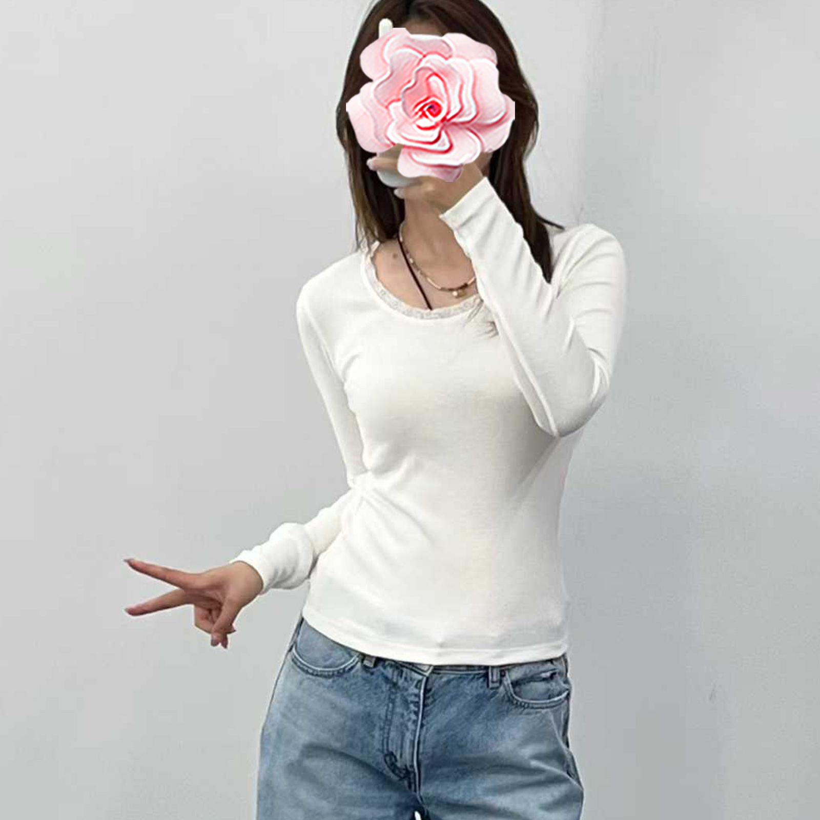 蕾丝镶边大圆领弹力螺纹打底衫