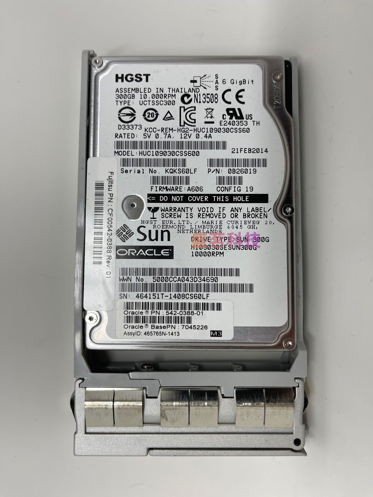Sun 542-0388-01 390-0487-02 300GB 10K 2.5 SAS 6Gb服务器硬盘
